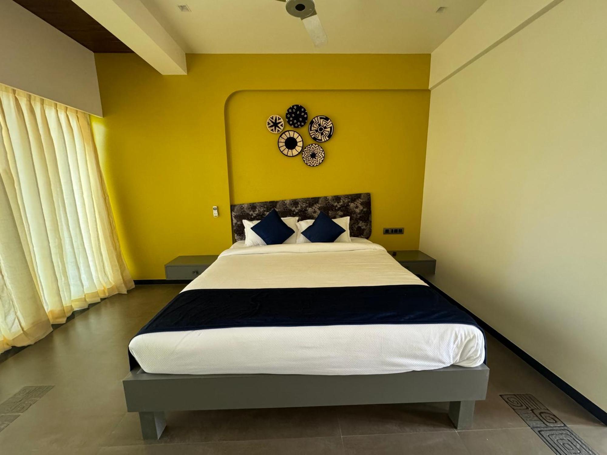 Ananta Villa Lonavala Exterior foto
