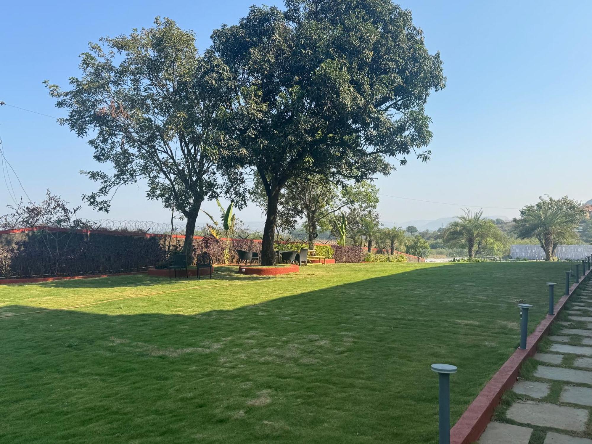 Ananta Villa Lonavala Exterior foto